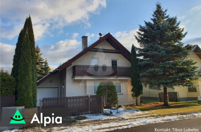 5-room family house in the village of Liptovská Sielnica, Liptovský Mikuláš