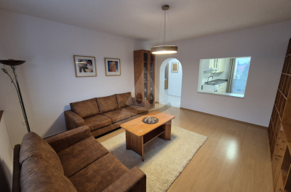 Furnished 3-room apartment with garage / 72 m2 / - Považské Podhradie