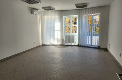 Commercial office space for rent, City Center, Martin