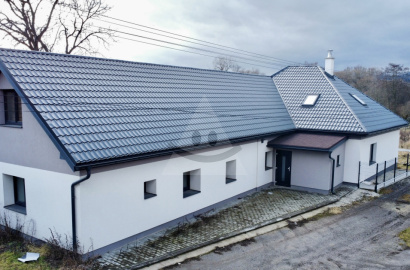 House for sale, Košťany nad Turcom