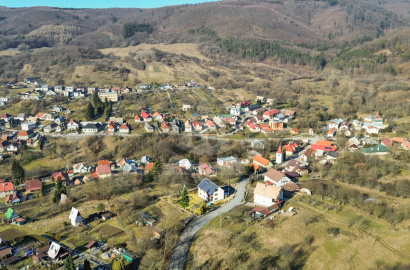 Family house with a large plot in Železná Breznica